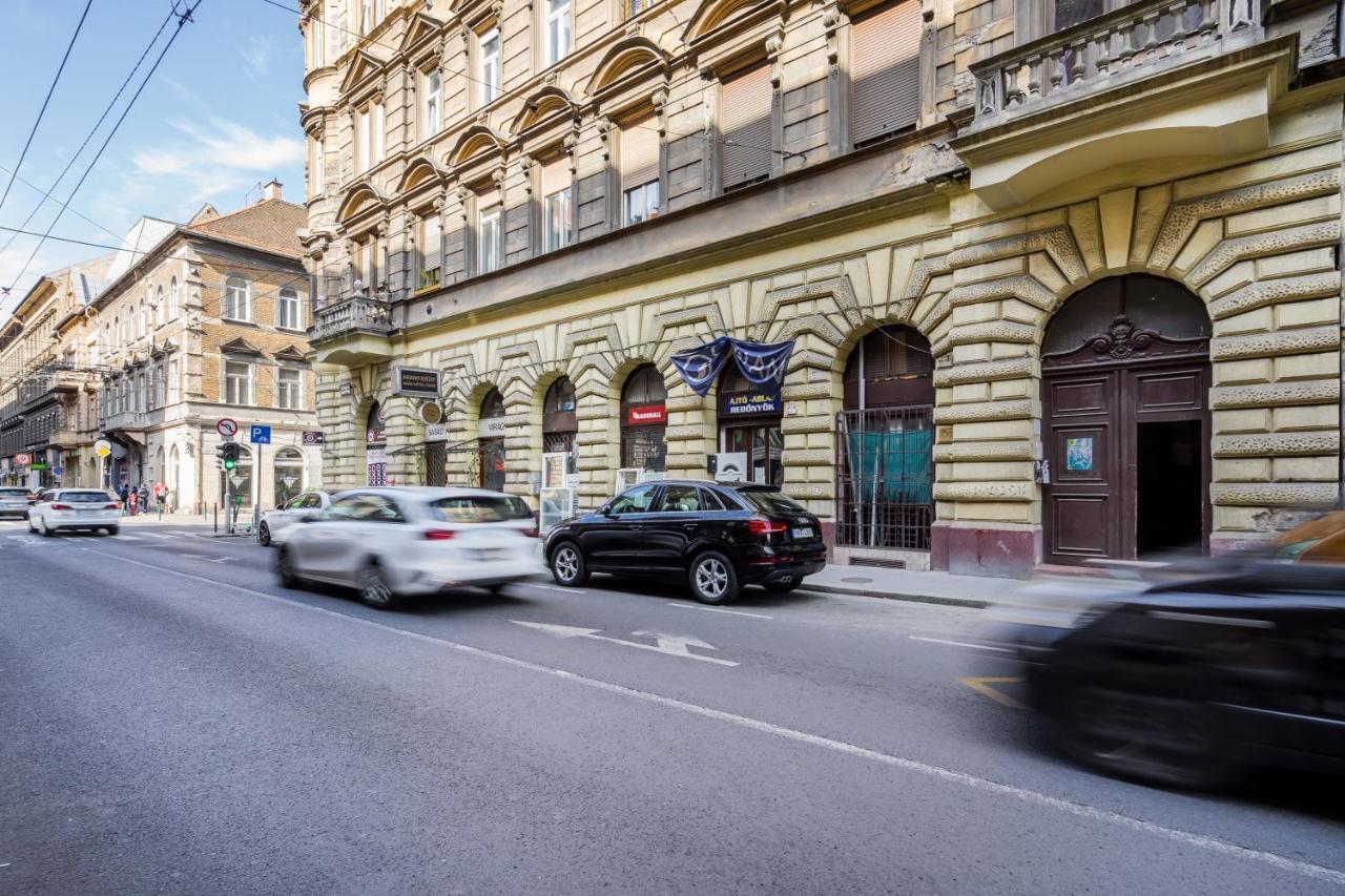Dolly'S Duplex Home Budapest Extérieur photo